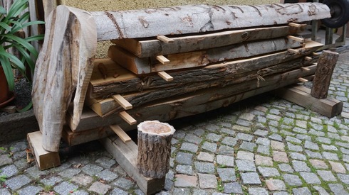 20170909-170-Drechselerei Baumann Holz zum Trocknen.jpg